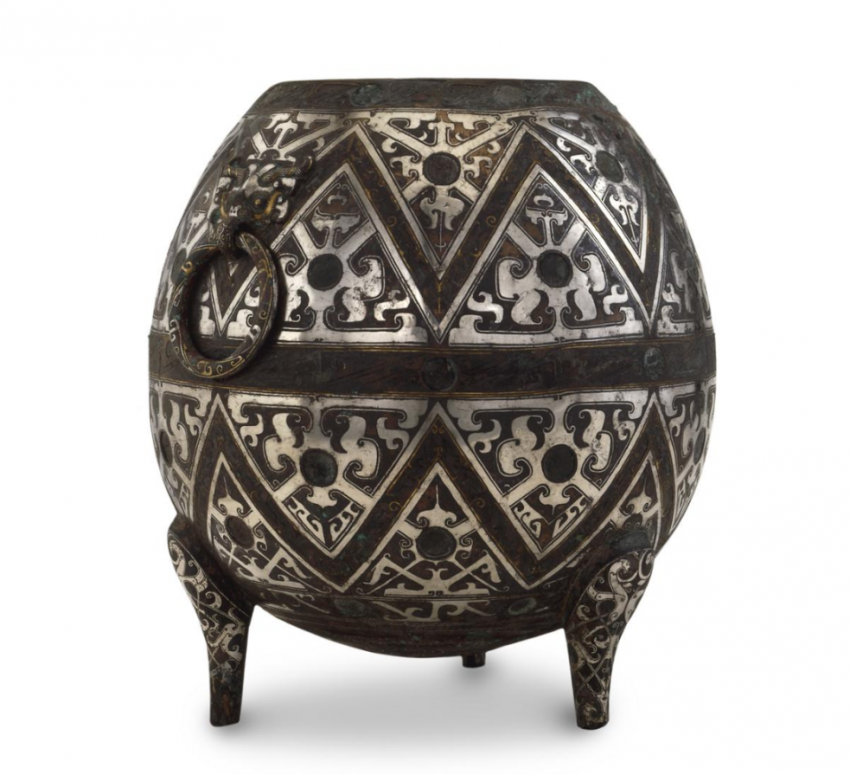 1 描述 青铜礼器" dui",镶嵌银.